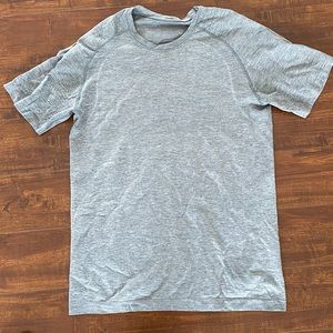 Mens Lululemon shirt